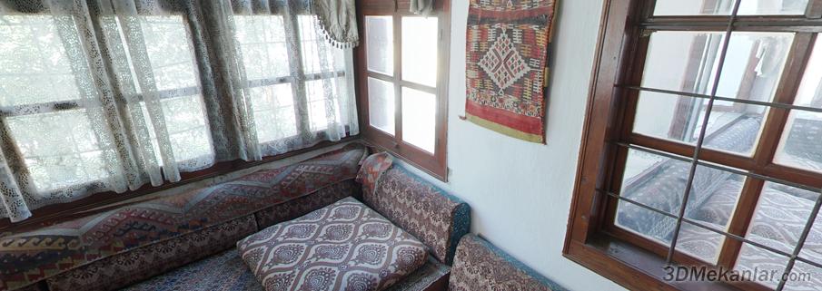 Tarih� Konya Evi